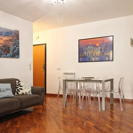 Garden Apartment *